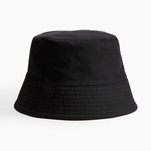 H&M Nylon bucket hat